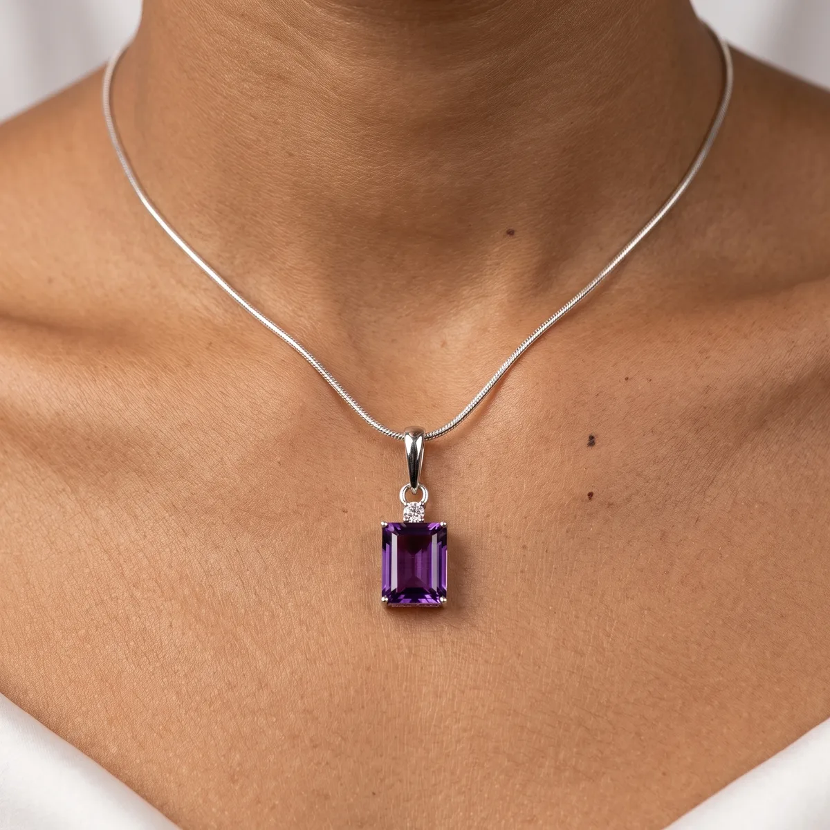 Amara Amethyst Grand Solitaire Pendant - view 2