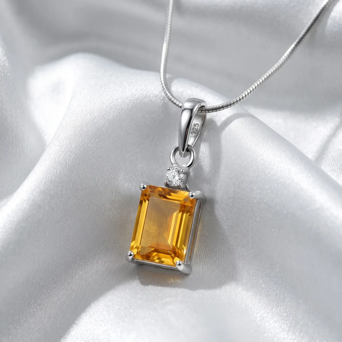 Solaris Citrine Classic Solitaire Pendant - view 1